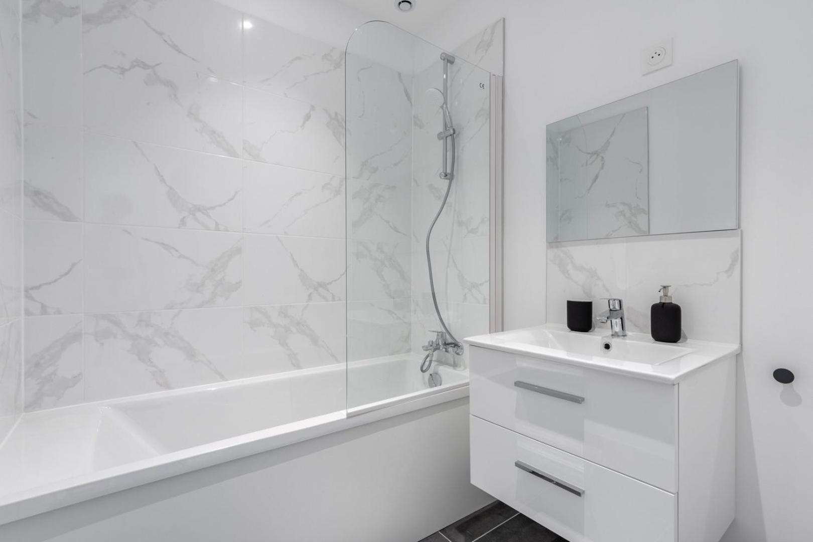 Charming Through-Apartment Renovated And Equipped! Marcq-en-Baroeul Eksteriør billede